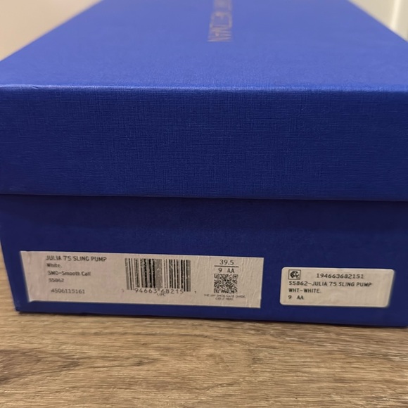 Stuart Weitzman Julia 75 Sling Pump - Picture 7 of 7